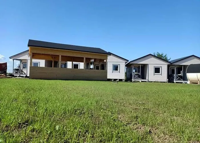 Homes With Pool, Sauna And Jacuzzi Gąski